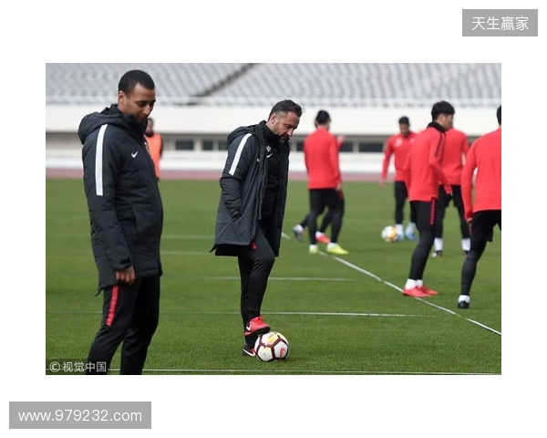 官方:维托尔-佩雷拉执教诺丁汉森林;系球队本赛季第四位主帅 官方:维托尔-佩雷拉执教诺丁汉森林;系球队本赛季第四位主帅