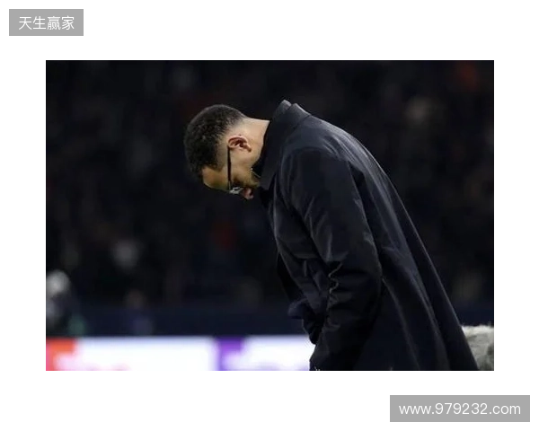 邮报：切尔西部分球员对罗塞尼尔的战术指示感到困惑